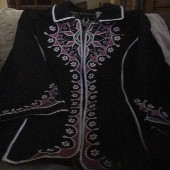 Black cotton wear with anything jacket - Picture 2 of 3